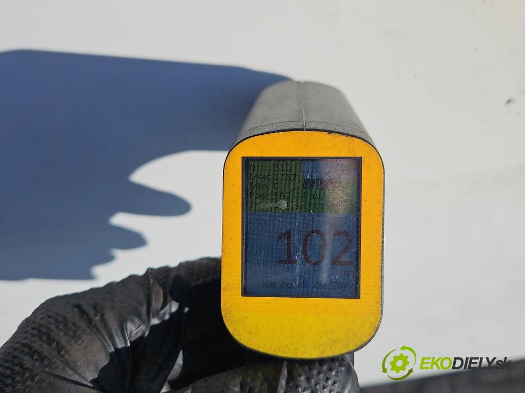 Mercedes A W177 2018- 2.0 T 306KM automatic 225 kW 1991 cm3 4- blatník zadné pravý