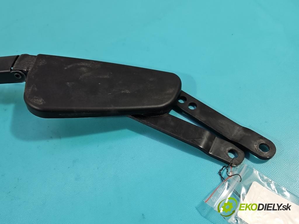 Mercedes ML W164 2005-2011 3.0 CDI V6 224hp automatic 165 kW 2987 cm3 5- rameno stieračov pravé A1648200640