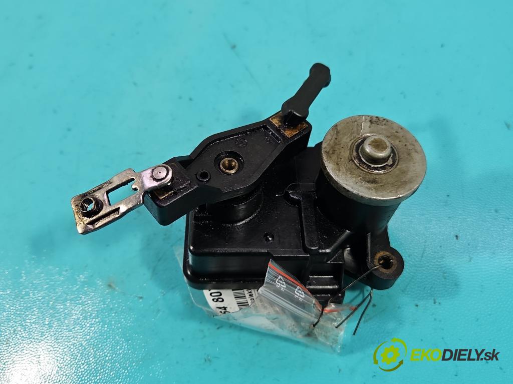 Mercedes ML W164 2005-2011 3.0 CDI V6 224hp automatic 165 kW 2987 cm3 5- Ovladač: klapky: kolektor A642150049402 (Motorček ostatné)