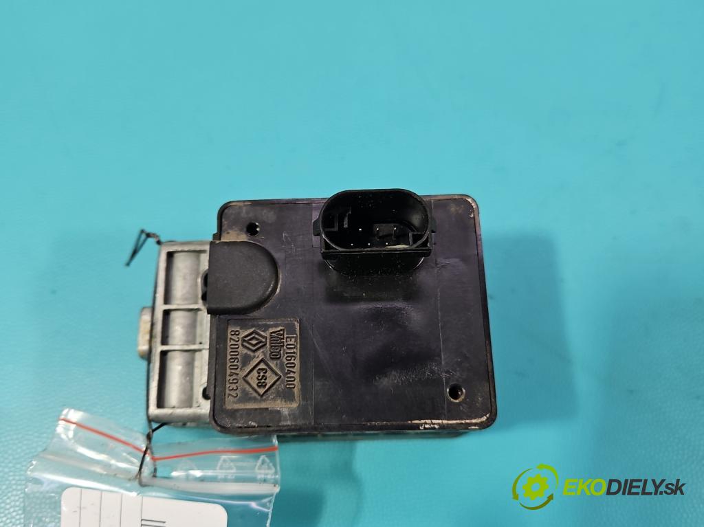 Renault Megane III 2008-2016 1.9 dci 131 HP manual 96 kW 1870 cm3 5- Blokáda: řízení: 8200604932 (Riadenie ostatné)