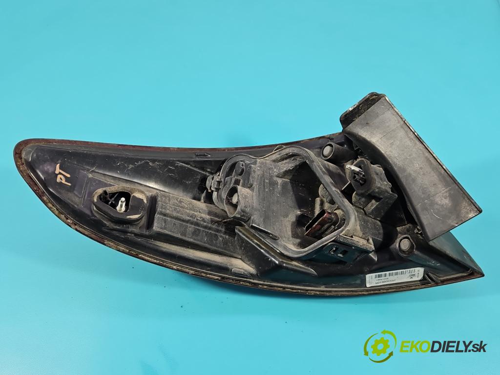 Renault Megane III 2008-2016 1.9 dci 131 HP manual 96 kW 1870 cm3 5- svetlo / reflektor zadné pravé 265500010R (Kľučka dverí ostatné)