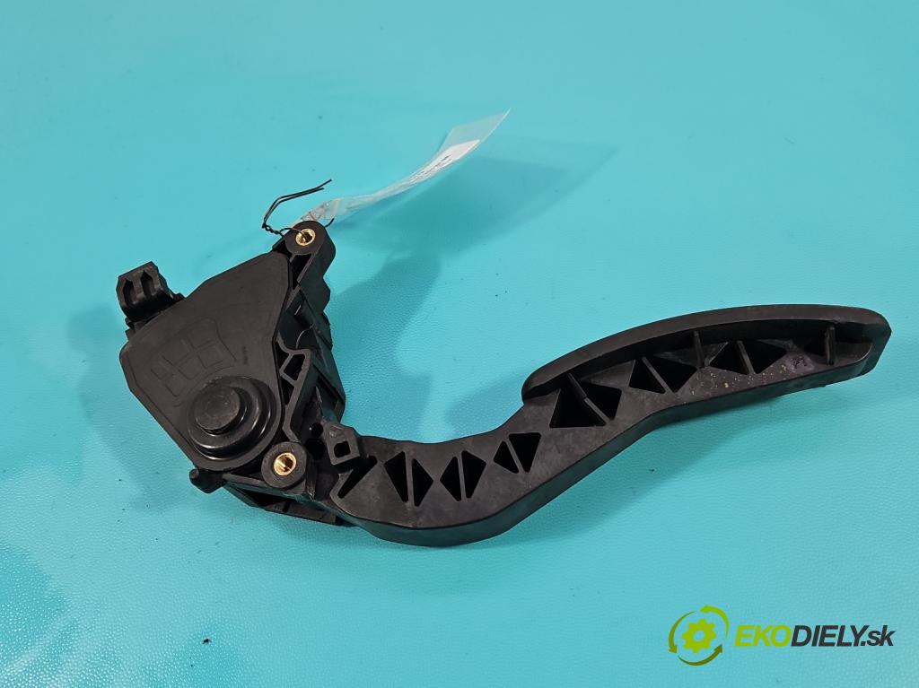 Renault Megane III 2008-2016 1.9 dci 131 hp manual 96 kW 1870 cm3 5- pedal plyn: potenciometr: 180023599R