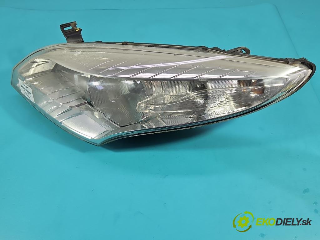 Renault Megane III 2008-2016 1.9 dci 131 HP manual 96 kW 1870 cm3 5- Reflektor: ľavý 260600017R (Kľučka dverí ostatné)