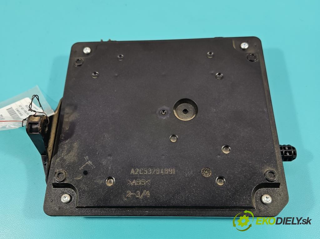 Renault Megane III 2008-2016 1.9 dci 131 HP manual 96 kW 1870 cm3 5- riadiaca jednotka ostatné 284B15986R