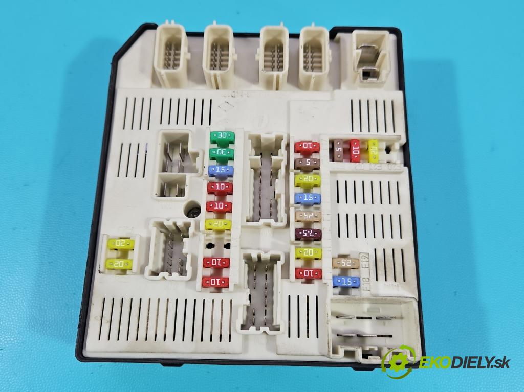 Renault Megane III 2008-2016 1.9 dci 131 HP manual 96 kW 1870 cm3 5- riadiaca jednotka ostatné 284B60008R