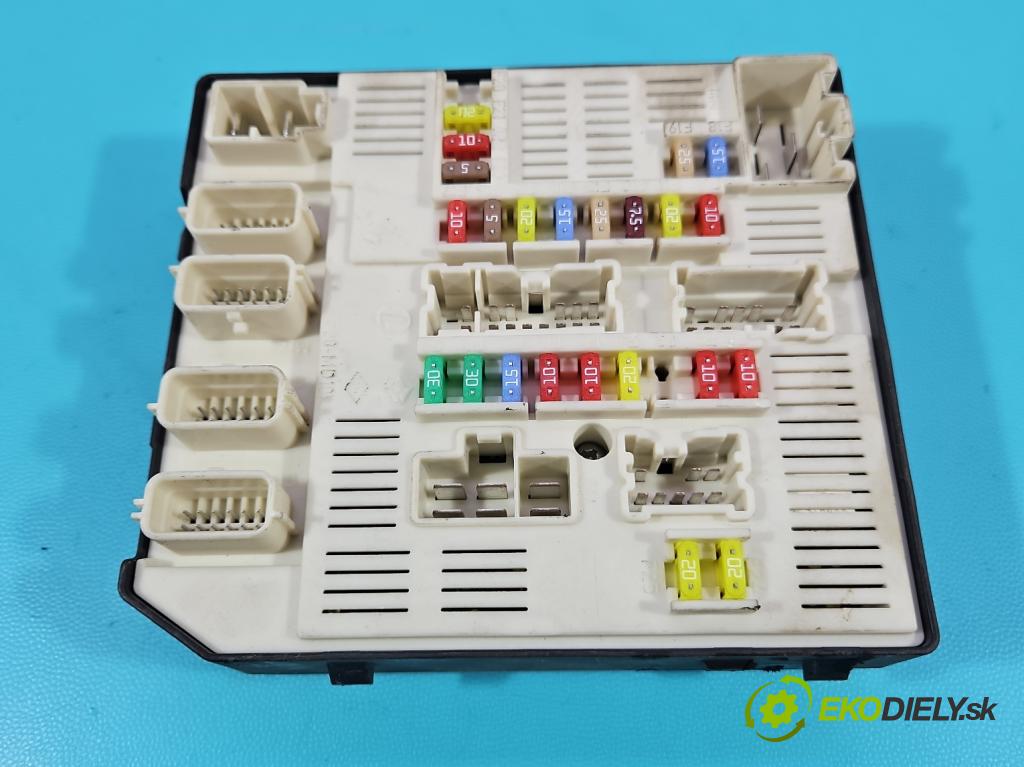 Renault Megane III 2008-2016 1.9 dci 131 hp manual 96 kW 1870 cm3 5- řídící jednotka 284B60008R