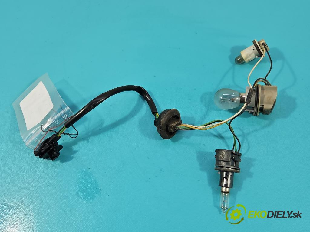 Renault Megane III 2008-2016 1.9 dci 131 HP manual 96 kW 1870 cm3 5- Zväzok: ostatné 1379658