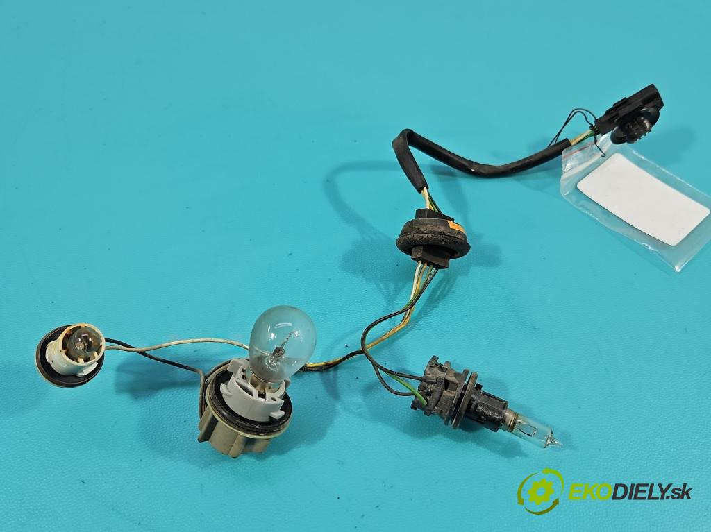 Renault Megane III 2008-2016 1.9 dci 131 HP manual 96 kW 1870 cm3 5- Zväzok: ostatné 1379658