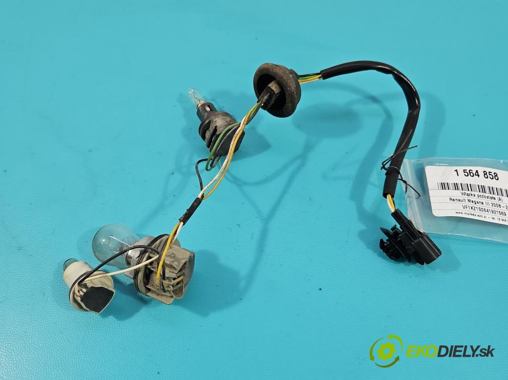 Renault Megane III 2008-2016 1.9 dci 131 HP manual 96 kW 1870 cm3 5- Zväzok: ostatné 1384160