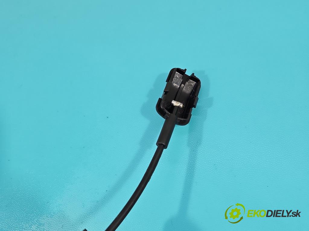 Renault Megane III 2008-2016 1.9 dci 131 HP manual 96 kW 1870 cm3 5- zámok zadné ľavý 825030002R