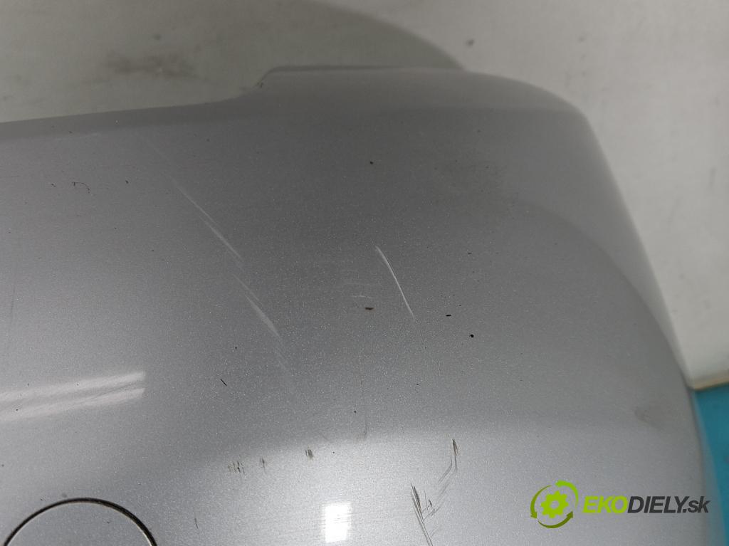 Opel Vectra C 2002-2008 2.0 dti 101 hp manual 74 kW 1995 cm3 4- nárazník zadní  (Klika dveří ostatní)