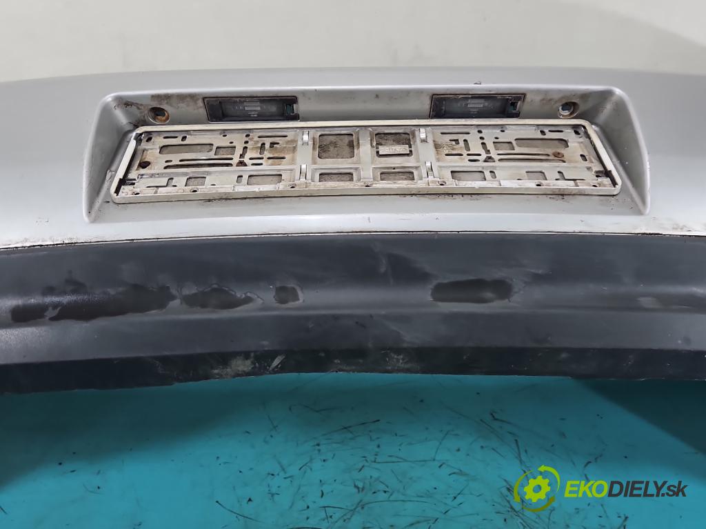 Opel Vectra C 2002-2008 2.0 dti 101 hp manual 74 kW 1995 cm3 4- nárazník zadní  (Klika dveří ostatní)