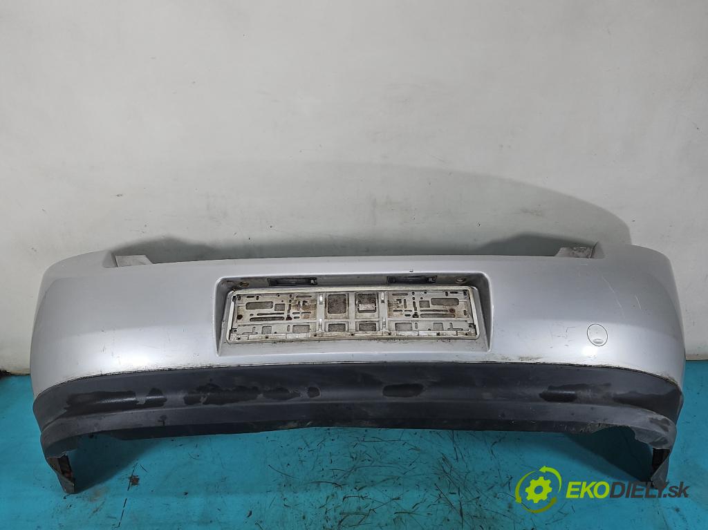 Opel Vectra C 2002-2008 2.0 dti 101 hp manual 74 kW 1995 cm3 4- nárazník zadní  (Klika dveří ostatní)