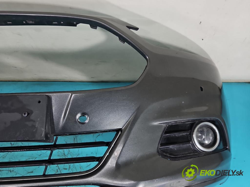 Ford Mondeo Mk5 2014-2022 2.0 16V 140 HP automatic 103 kW 1999 cm3 4- nárazník predné  (Kľučka dverí ostatné)