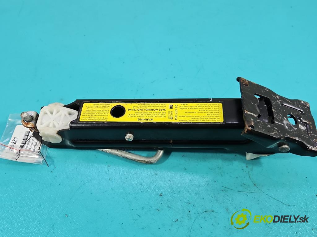 Vw Passat B6 2005-2010 2.0 tdi 140 HP manual 103 kW 1968 cm3 5- mechanizmus okna automobilovy 24437084