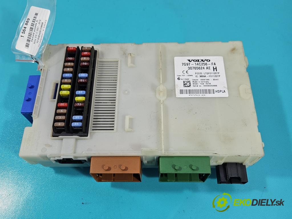 Volvo V70 III 2007-2016 2.0 16V 145 HP manual 107 kW 1999 cm3 5- riadiaca jednotka ostatné 7G9T-14C256-FA