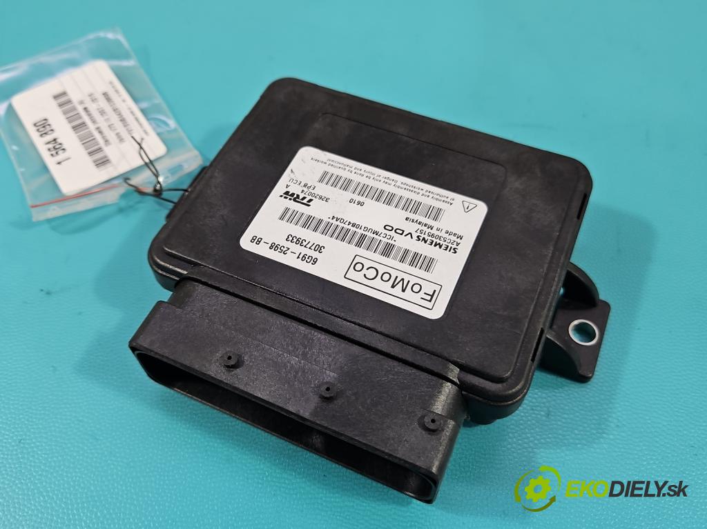 Volvo V70 III 2007-2016 2.0 16V 145 hp manual 107 kW 1999 cm3 5- řídící jednotka 6G91-2598-BB