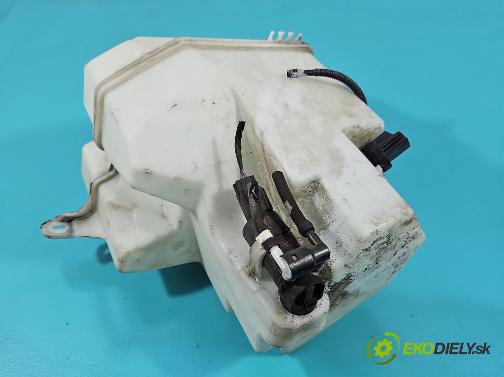 Volvo V70 III 2007-2016 2.0 16V 145 HP manual 107 kW 1999 cm3 5- nádržka tekutina: ostrekovačov 30784233