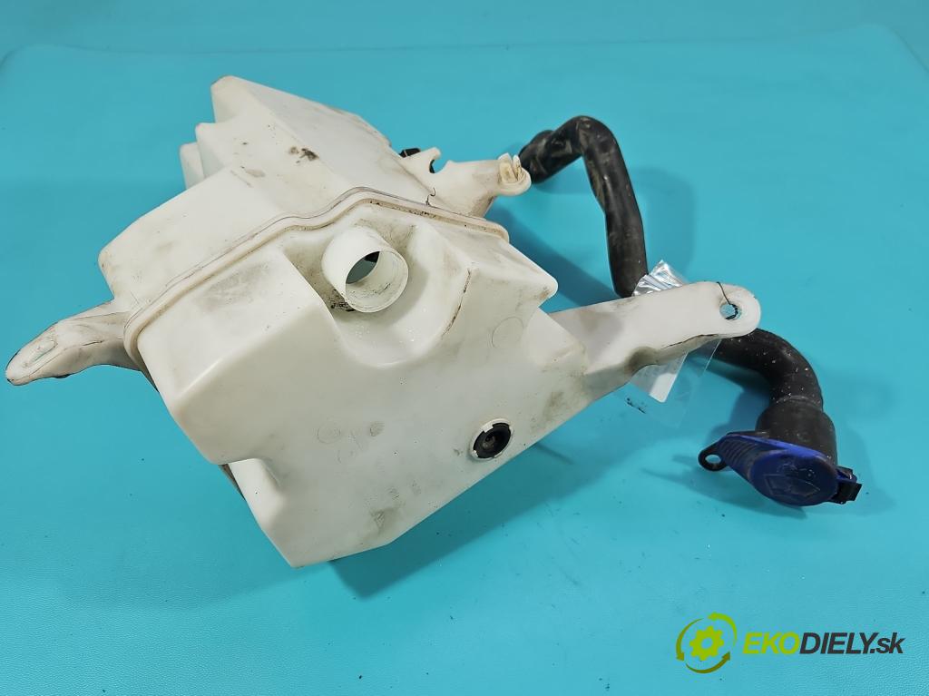 Volvo V70 III 2007-2016 2.0 16V 145 hp manual 107 kW 1999 cm3 5- nádržka tekutina: ostřikovačů 30784233