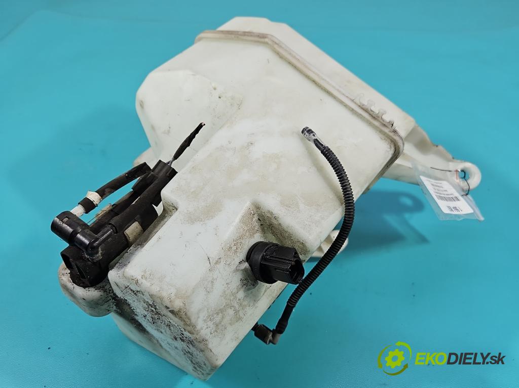 Volvo V70 III 2007-2016 2.0 16V 145 HP manual 107 kW 1999 cm3 5- nádržka tekutina: ostrekovačov 30784233