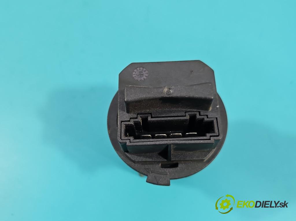 Volvo V70 III 2007-2016 2.0 16V 145 hp manual 107 kW 1999 cm3 5- rezistor 5HL008941-20