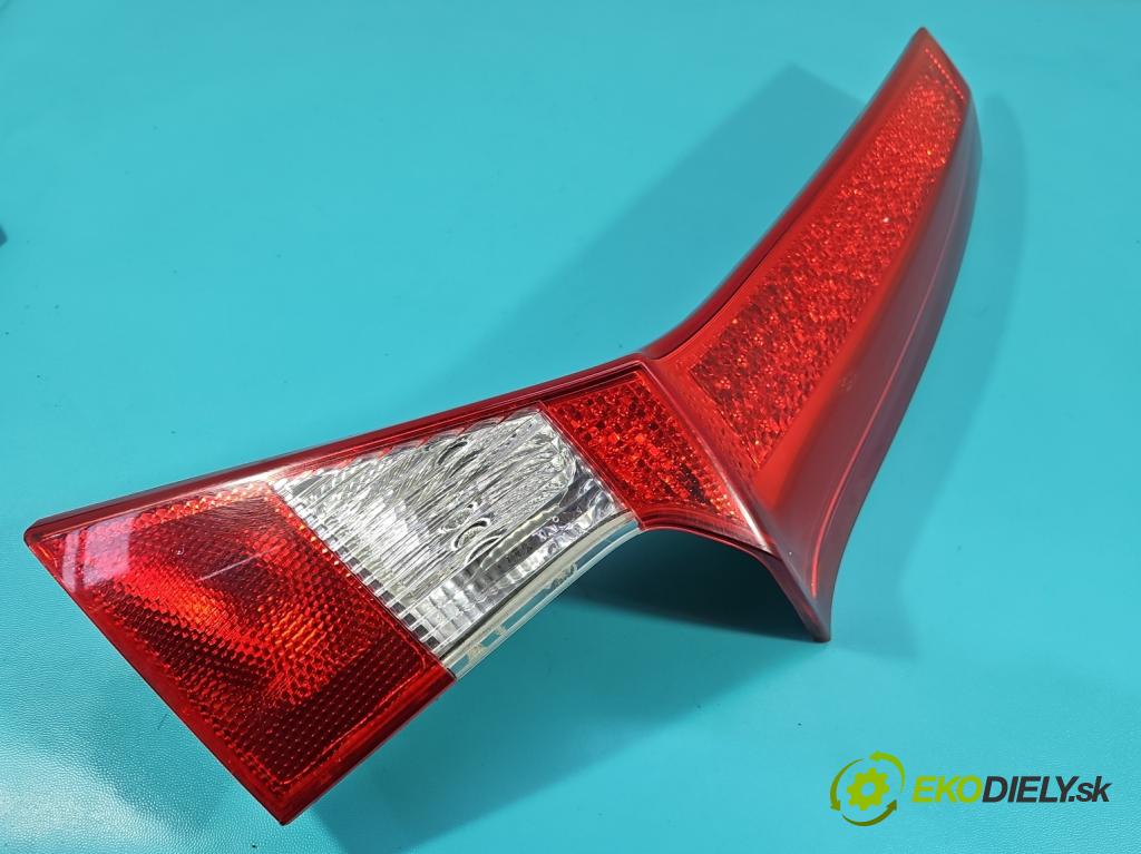 Volvo V70 III 2007-2016 2.0 16V 145 hp manual 107 kW 1999 cm3 5- světlo zadní pravé  (Klika dveří ostatní)