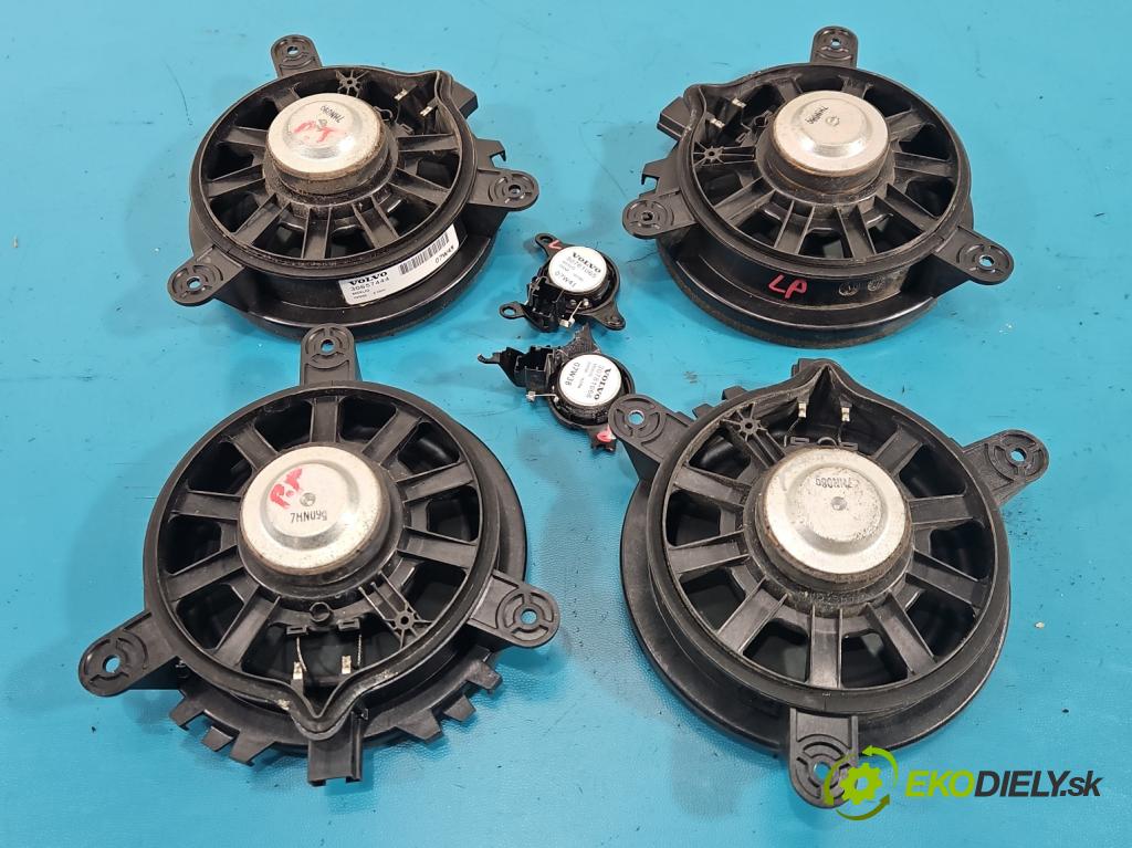 Volvo V70 III 2007-2016 2.0 16V 145 HP manual 107 kW 1999 cm3 5- reproduktory komplet 30657444