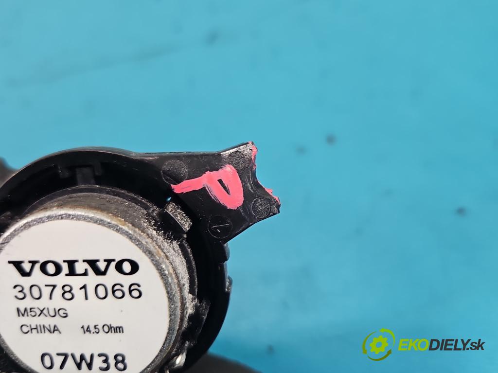 Volvo V70 III 2007-2016 2.0 16V 145 HP manual 107 kW 1999 cm3 5- reproduktory komplet 30657444