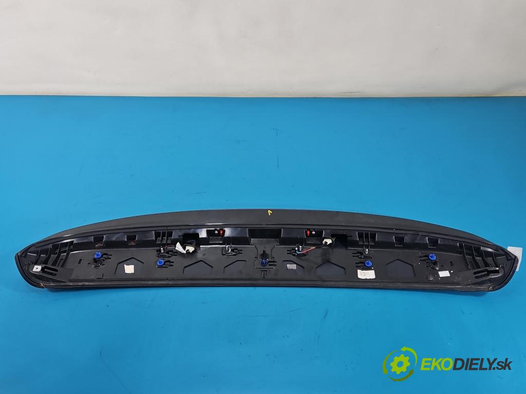 Audi Q7 2015- 3.0 TFSI CRE 333KM: automatic 245 kW 2995 cm3 5- spoiler 4M0827933 (Spoiler)