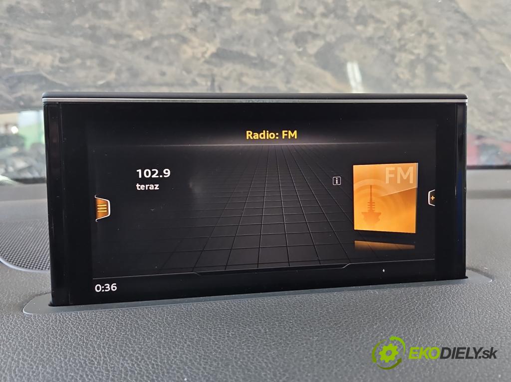 Audi Q7 2015- 3.0 TFSI CRE: 333KM: automatic 245 kW 2995 cm3 5- Zobrazit: 4M0857273A (Prístrojová doska)