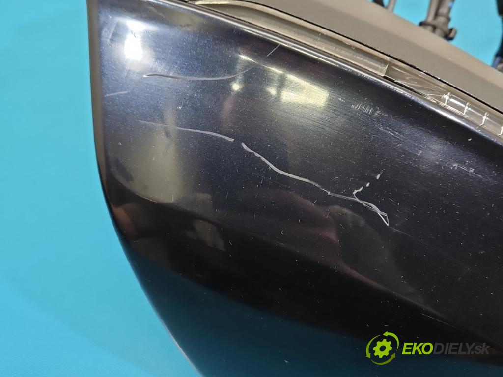 Audi Q7 2015- 3.0 TFSI CRE: 333KM: automatic 245 kW 2995 cm3 5- zrkadlo pravé  (Kľučka dverí ostatné)