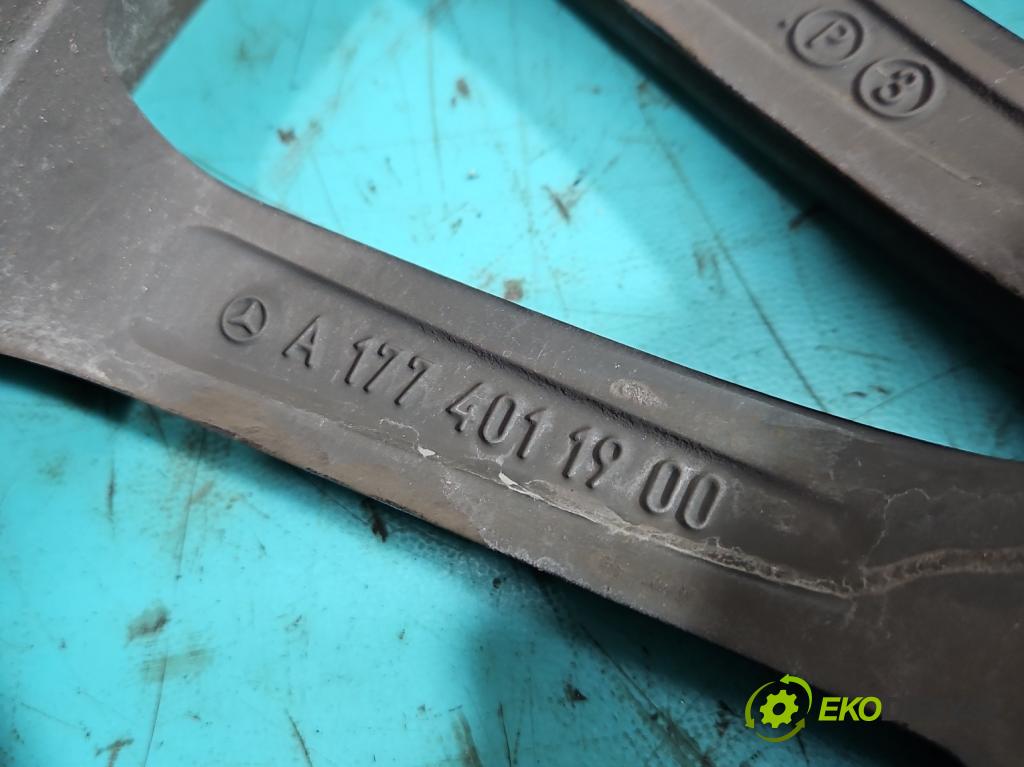 Mercedes A W177 2018- 2.0 T 306KM automatic 225 kW 1991 cm3 4- Felga hliník 19" komplet A1774011900