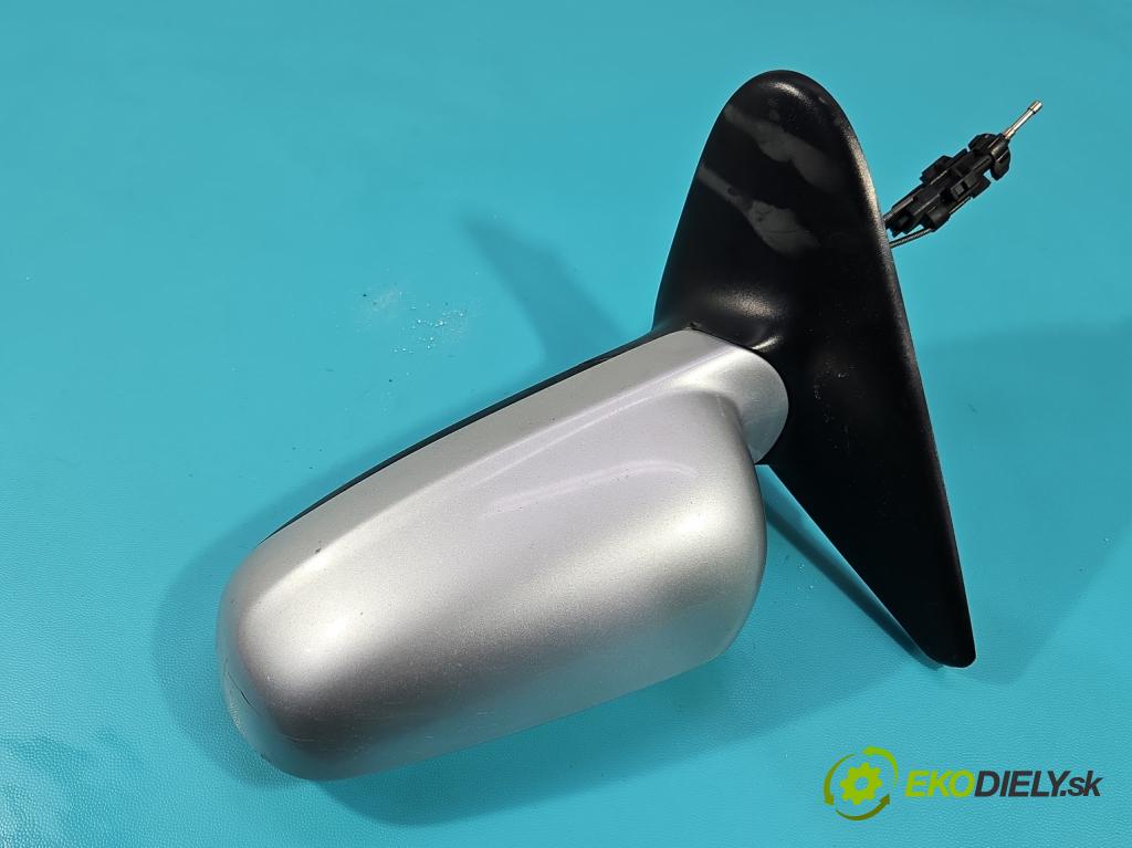 Seat Leon I 1999-2005 1.9 tdi 110 HP manual 81 kW 1896 cm3 5- zrkadlo ľavé  (Kľučka dverí ostatné)