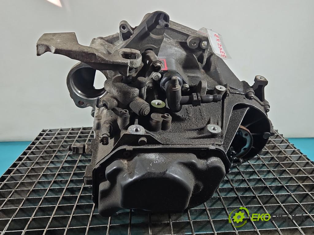 Vw Golf VII 2012-2020 1.2 TSI 86 hp manual 63 kW 1197 cm3 5- převodovka stupňová manual PTB