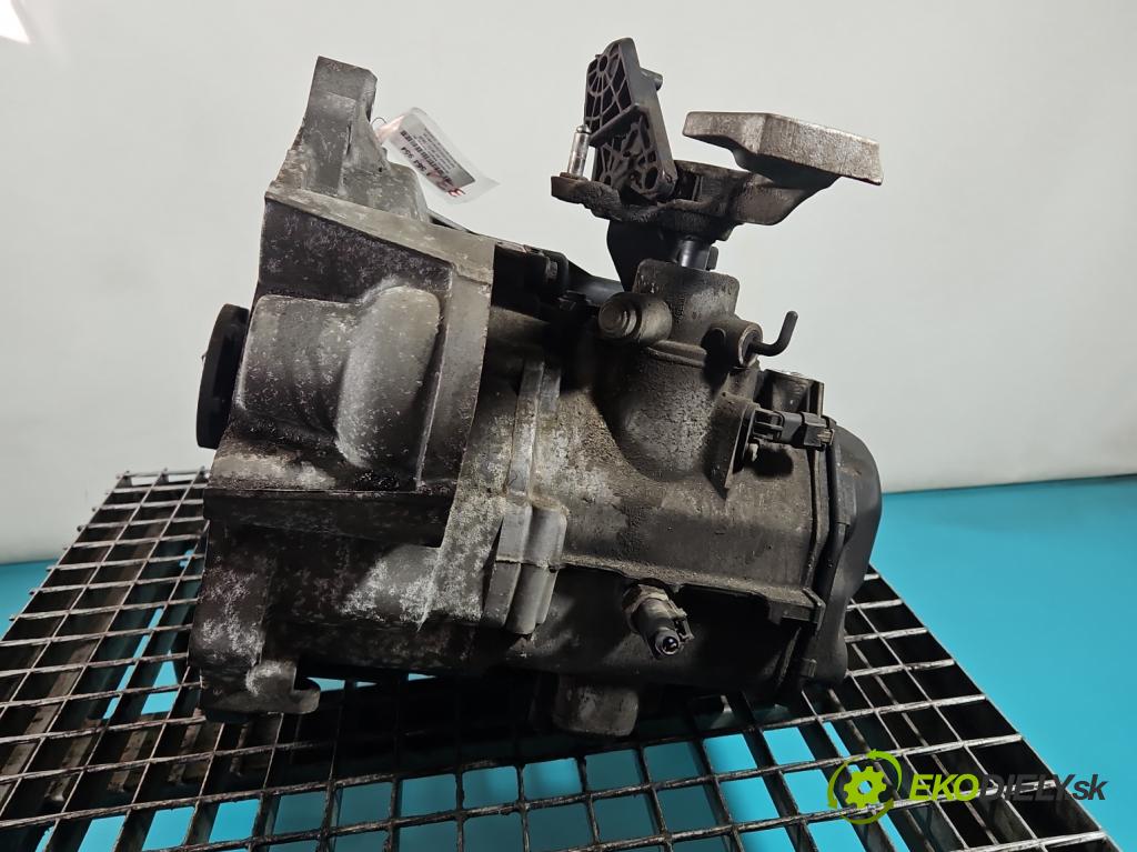 Vw Golf VII 2012-2020 1.2 TSI 86 hp manual 63 kW 1197 cm3 5- převodovka stupňová manual PTB