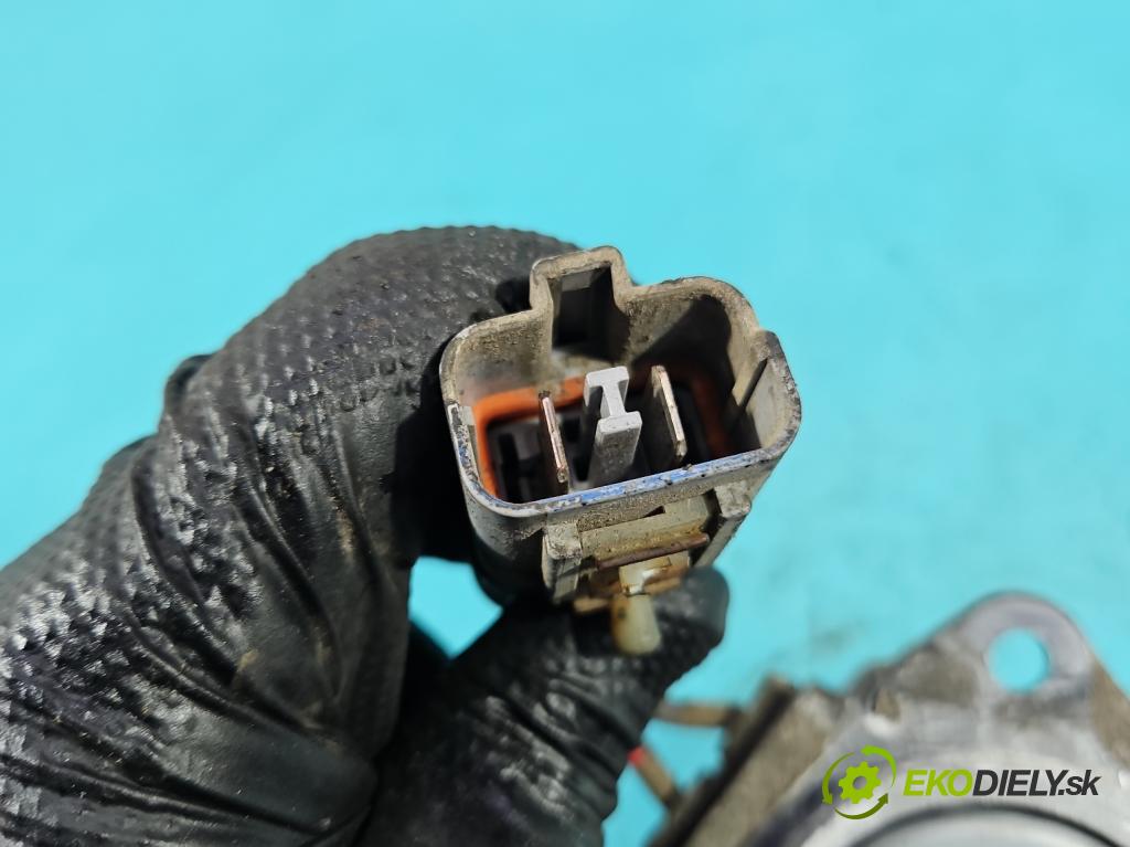 Opel Agila B 2008-2014 1.0 12V 65 hp manual 48 kW 996 cm3 5- řízení volant