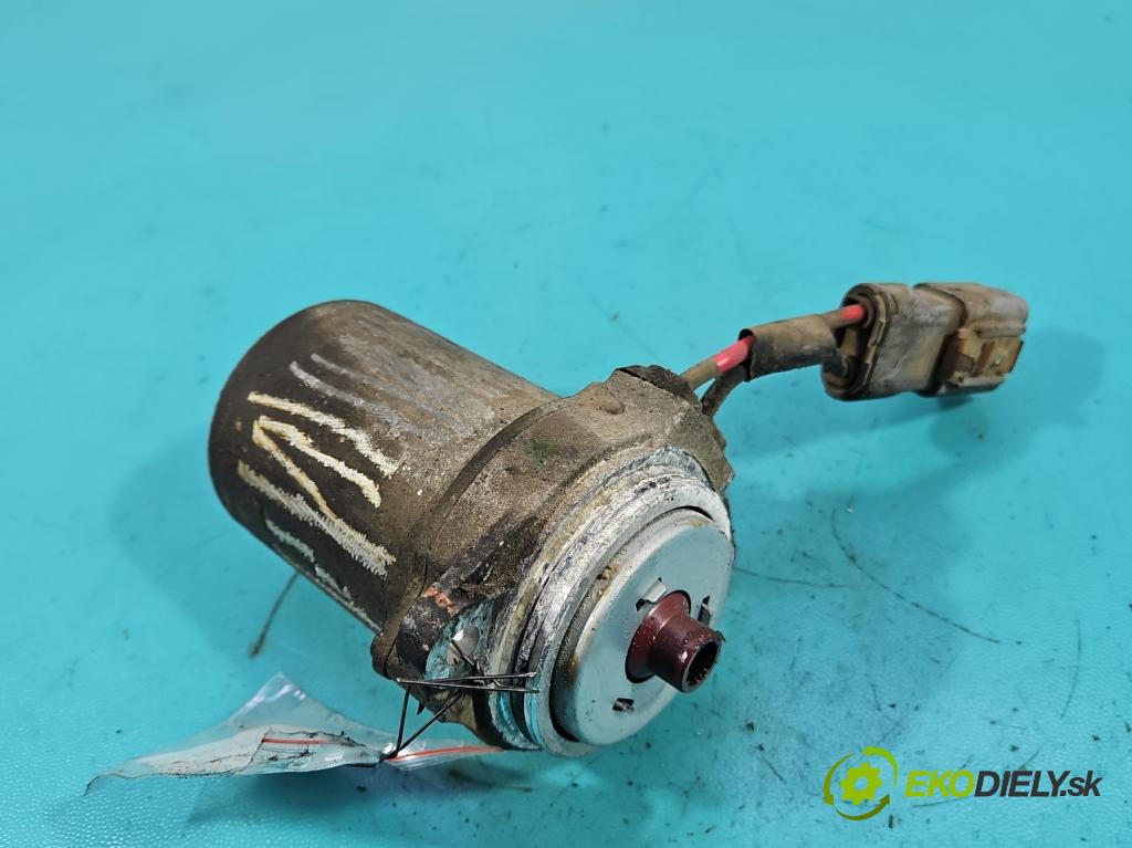 Opel Agila B 2008-2014 1.0 12V 65 hp manual 48 kW 996 cm3 5- řízení volant 