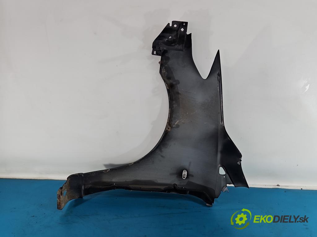 Mazda 5  2005-2010 2.0 citd 143 HP manual 105 kW 1998 cm3 5- blatník predné pravý  (Kľučka dverí ostatné)