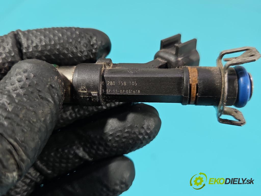 Volvo V70 III 2007-2016 2.0 16V 145 HP manual 107 kW 1999 cm3 5- vstrek 0280158105 (Vstrekovač paliva)