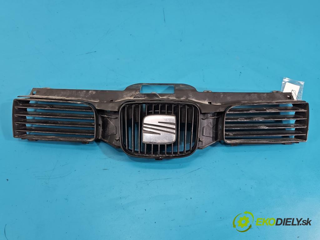 Seat Leon I 1999-2005 1.9 tdi 110 hp manual 81 kW 1896 cm3 5- mřížka 1M0853653