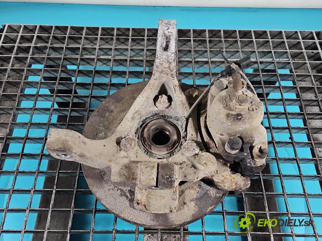 Opel Vectra C 2002-2008 2.0 dti 101 HP manual 74 kW 1995 cm3 4- náboj ľavé  (Náboj kolesa)