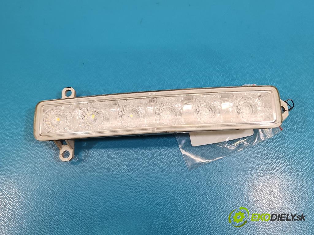 Peugeot 301 1.6 hdi 99 HP manual 73 kW 1560 cm3 4- Svetlo: prevádzky ľavé 9802795580