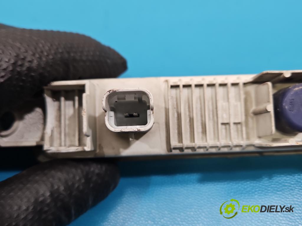 Peugeot 301 1.6 hdi 99 HP manual 73 kW 1560 cm3 4- Svetlo: prevádzky ľavé 9802795580