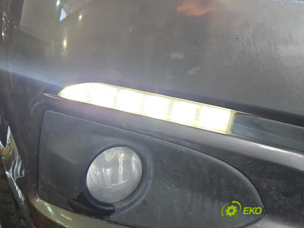 Peugeot 301 1.6 hdi 99 hp manual 73 kW 1560 cm3 4- Světlo provozu denně pravé 9802795580