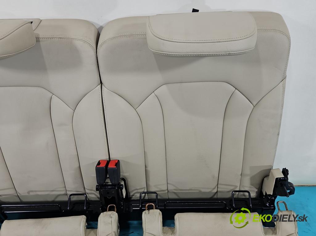 Audi Q7 2015- 3.0 TFSI 333KM: automatic 245 kW 2995 cm3 5- Sedačka zadné ľavý III