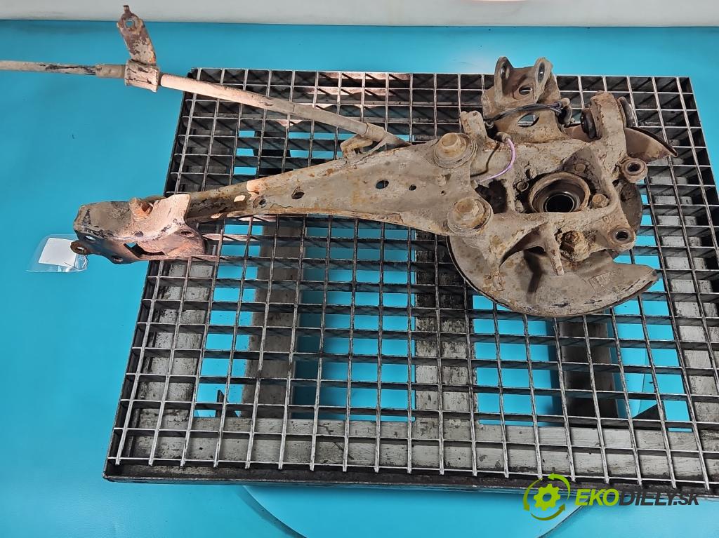 Toyota Rav4 IV 2013-2018 2.0 D4D 124 hp manual 91 kW 1998 cm3 5- Rozbočovač: kolesa zadní levé