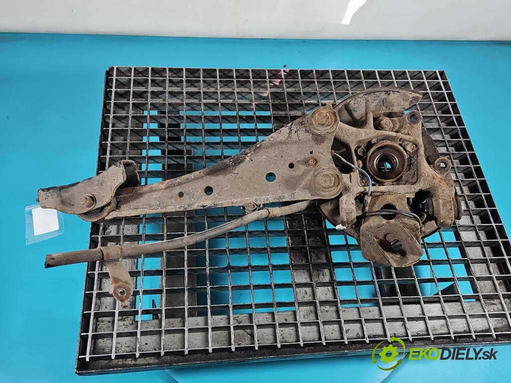 Toyota Rav4 IV 2013-2018 2.0 D4D 124 hp manual 91 kW 1998 cm3 5- Rozbočovač: kolesa zadní pravé