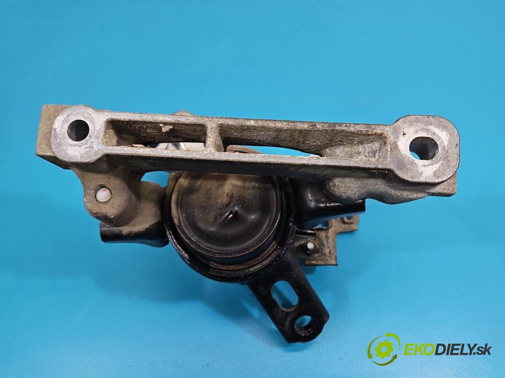 Toyota Rav4 IV 2013-2018 2.0 D4D 124hp manual 91 kW 1998 cm3 5- airbag motora  (Držiak motora)