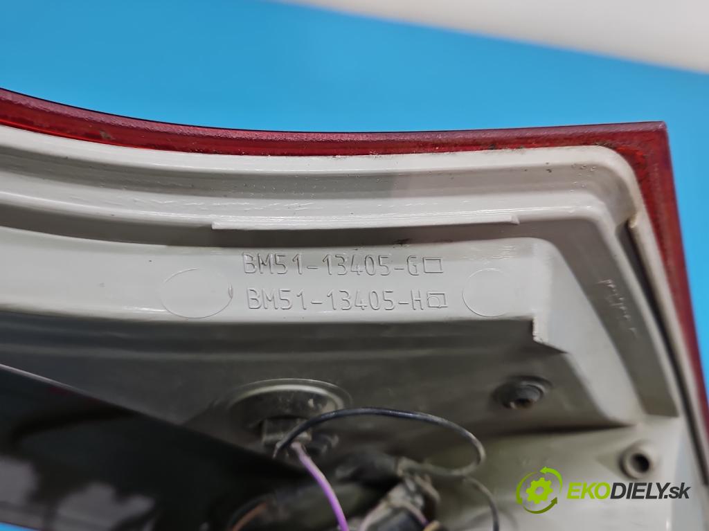 Ford Focus Mk3 2010-2018 1.6 tdci 105 HP manual 77 kW 1560 cm3 5- svetlo / reflektor zadné ľavé  (Kľučka dverí ostatné)