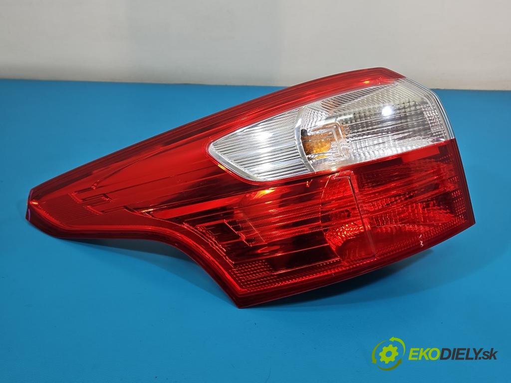 Ford Focus Mk3 2010-2018 1.6 tdci 105 HP manual 77 kW 1560 cm3 5- svetlo / reflektor zadné ľavé  (Kľučka dverí ostatné)